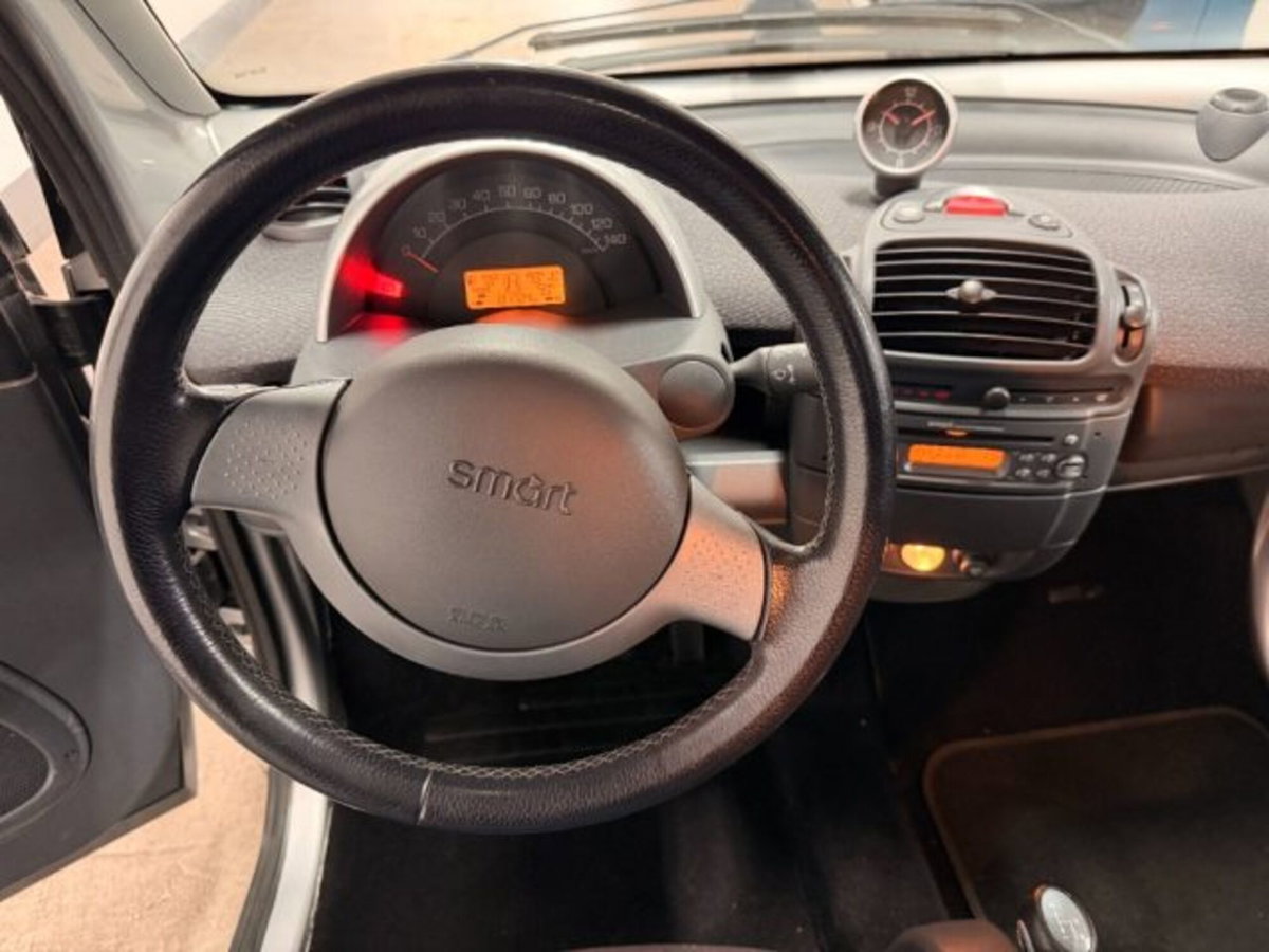 smart Fortwo 700 coupé passion (45 kW) (5)