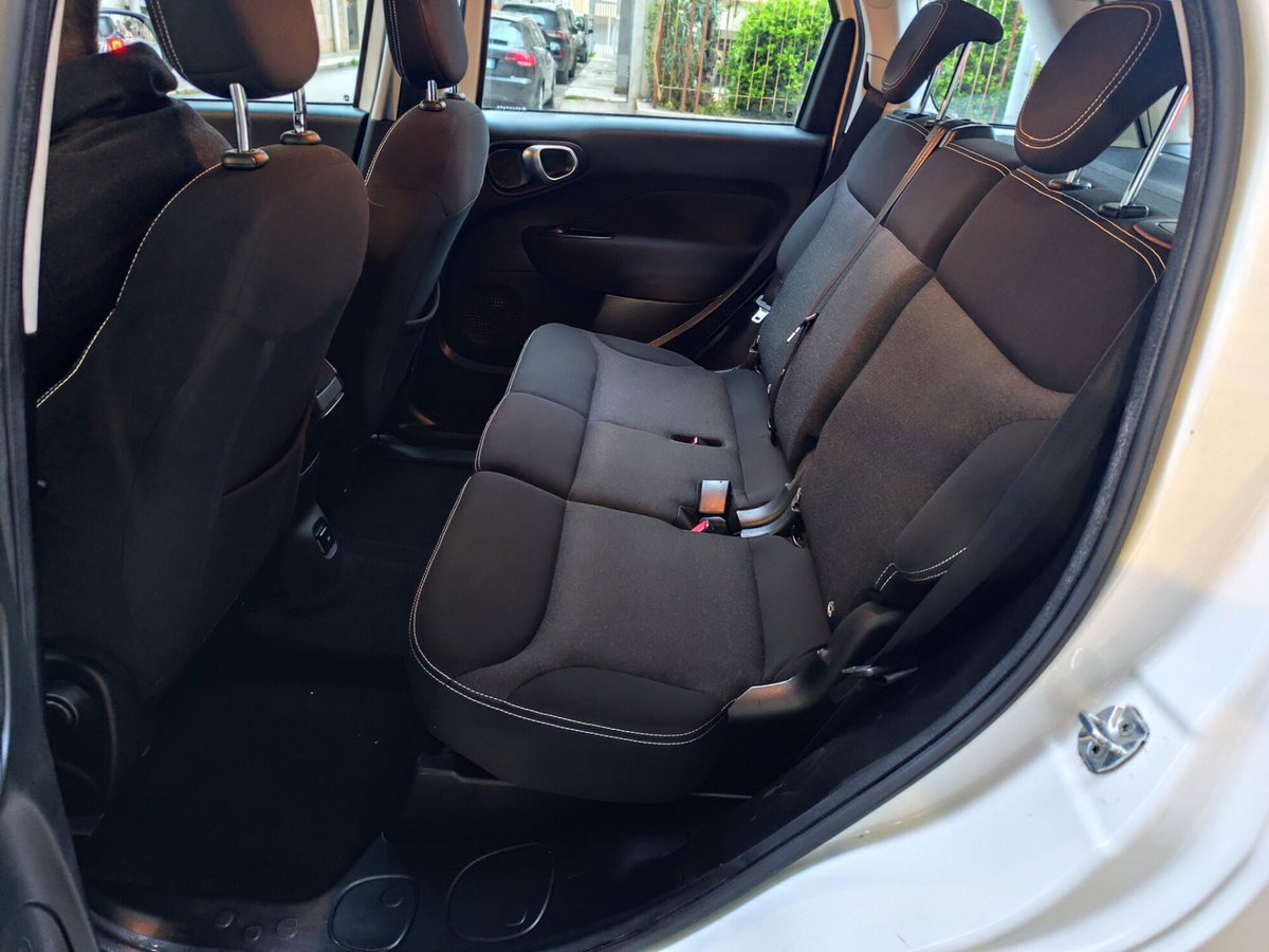Fiat 500L 1.6 Multijet 120 CV Mirror (14)