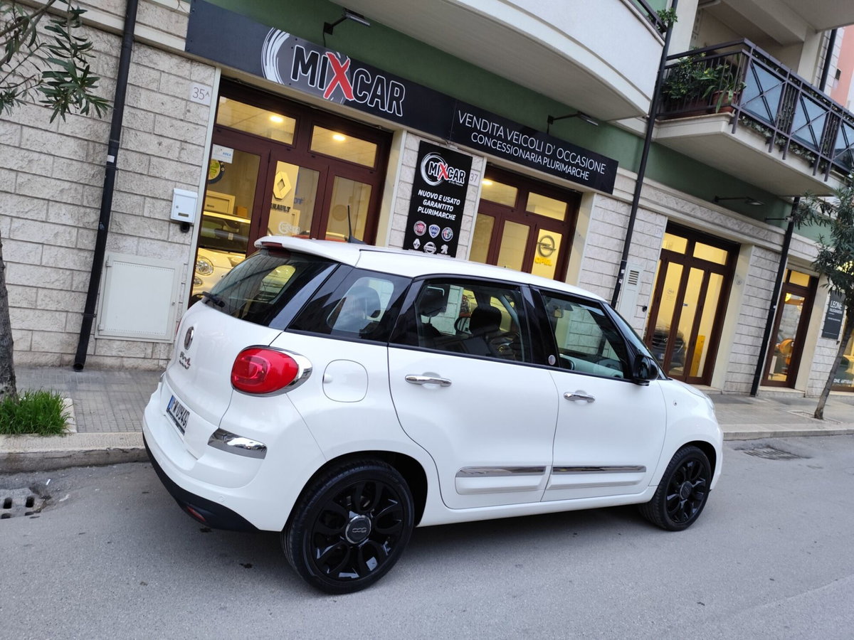 Fiat 500L 1.6 Multijet 120 CV Mirror (7)