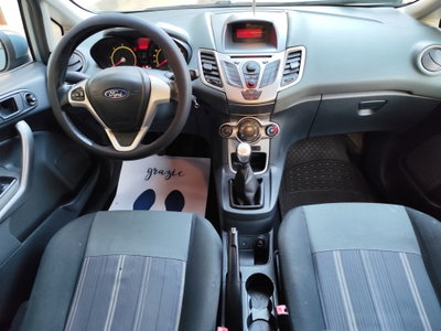 Ford Fiesta 1.4 TDCi 68CV 3 porte Titanium (14)