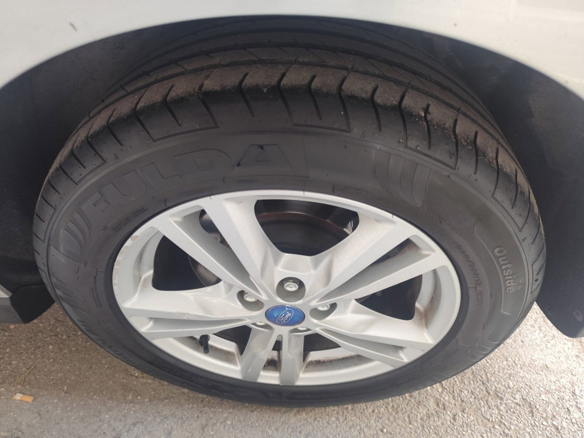 Ford S-Max 2.0 TDCi 150CV Start&Stop Titanium Business (11)