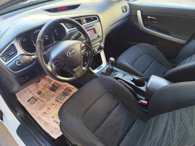 Kia Ceed Sport Wagon 1.6 CRDi 115 CV SW Pure (13)