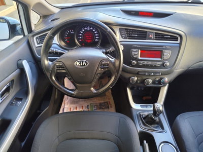 Kia Ceed Sport Wagon 1.6 CRDi 115 CV SW Pure (17)