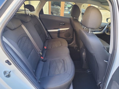 Kia Ceed Sport Wagon 1.6 CRDi 115 CV SW Pure (18)