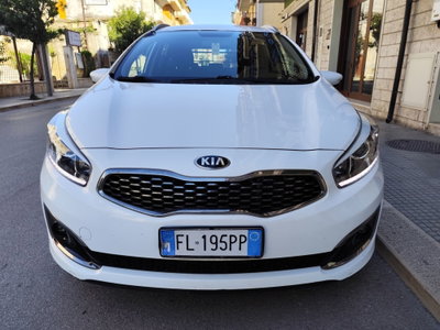 Kia Ceed Sport Wagon 1.6 CRDi 115 CV SW Pure (2)