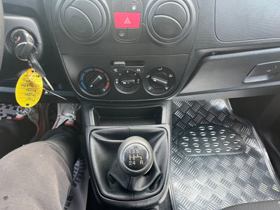 Fiat Qubo 1.4 8V 77 CV Dynamic Natural Power (15)