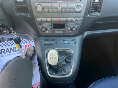 Lancia Musa 1.4 Oro Ecochic GPL (15)