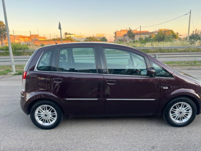 Lancia Musa 1.4 Oro Ecochic GPL (4)