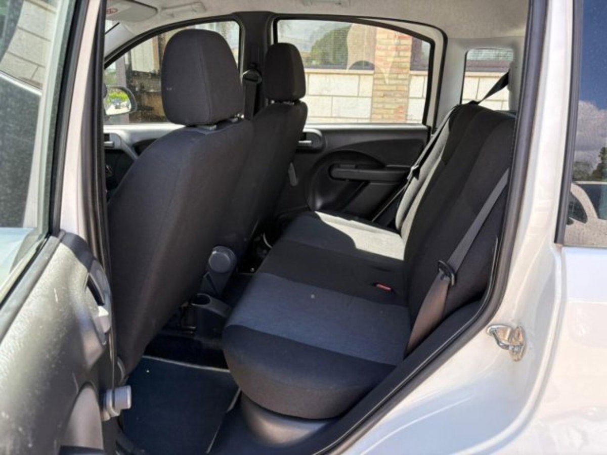 Fiat Panda 1.3 MJT 16V 4x4 Climbing (8)