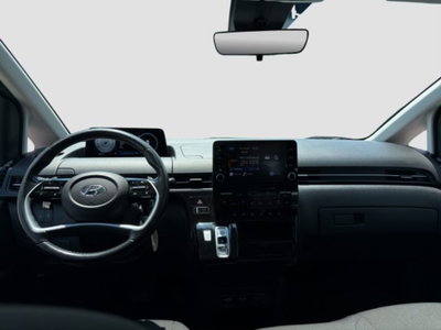 Hyundai Staria 2.2 awd auto (13)
