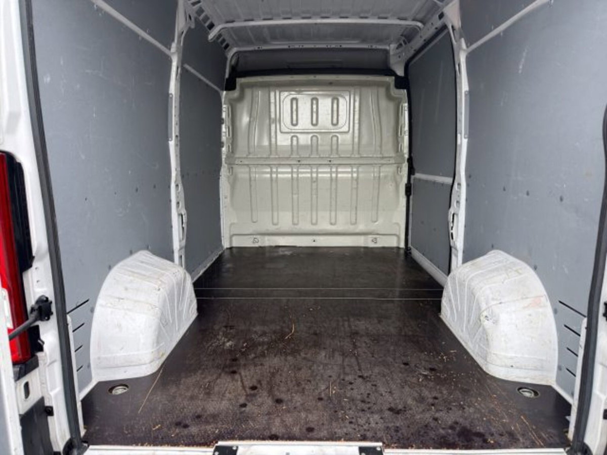 Fiat Ducato Furgone 35 2.2 Mjt 140CV AT9 PM-TM Maxi (12)