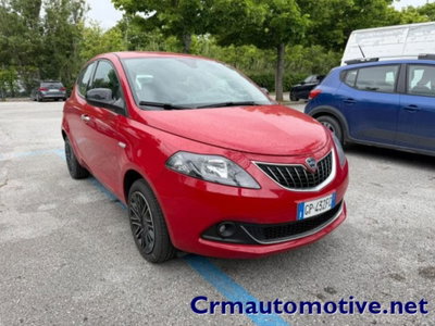 Lancia Ypsilon 1.0 FireFly 5 porte S&S Hybrid Gold Plus usata