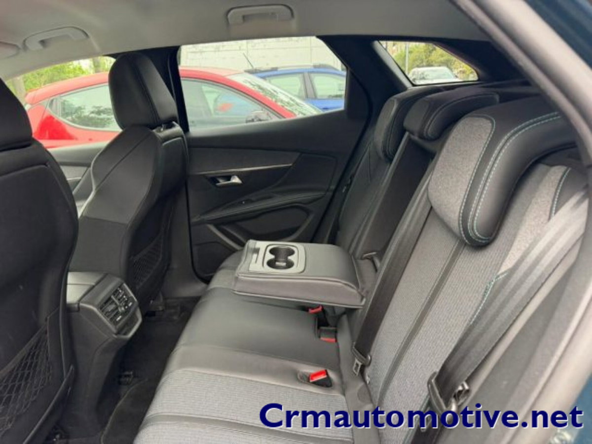 Peugeot 3008 PureTech Turbo 130 S&S EAT8 Allure Pack (6)