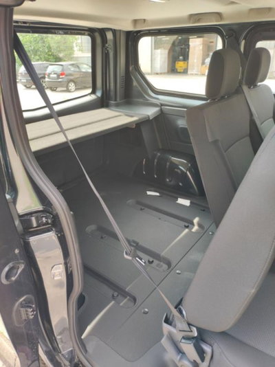 Renault Trafic Furgone BluedCi 150CV EDC PL-TN SpaceClass (14)