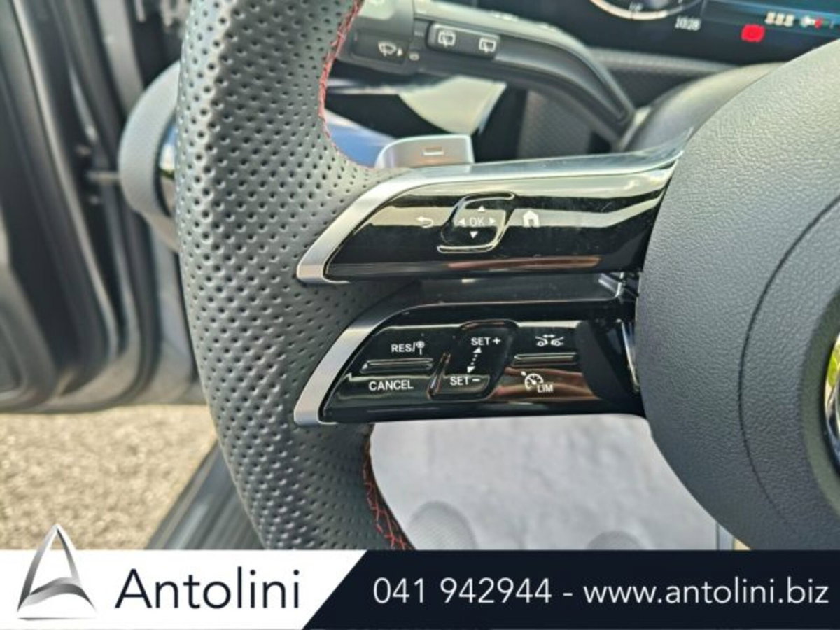Mercedes-Benz Classe A 180 AMG Line Premium Plus auto (17)