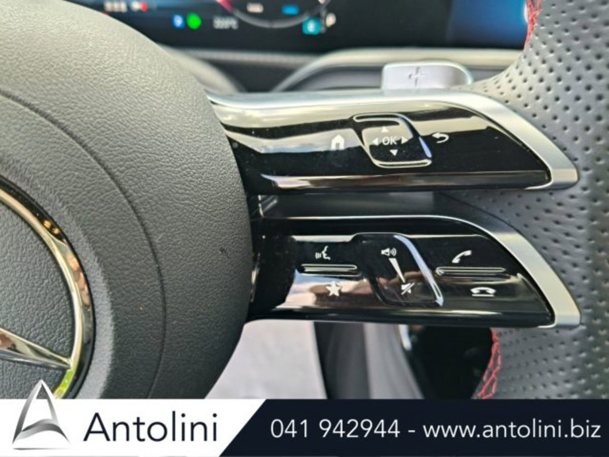 Mercedes-Benz Classe A 180 AMG Line Premium Plus auto (18)