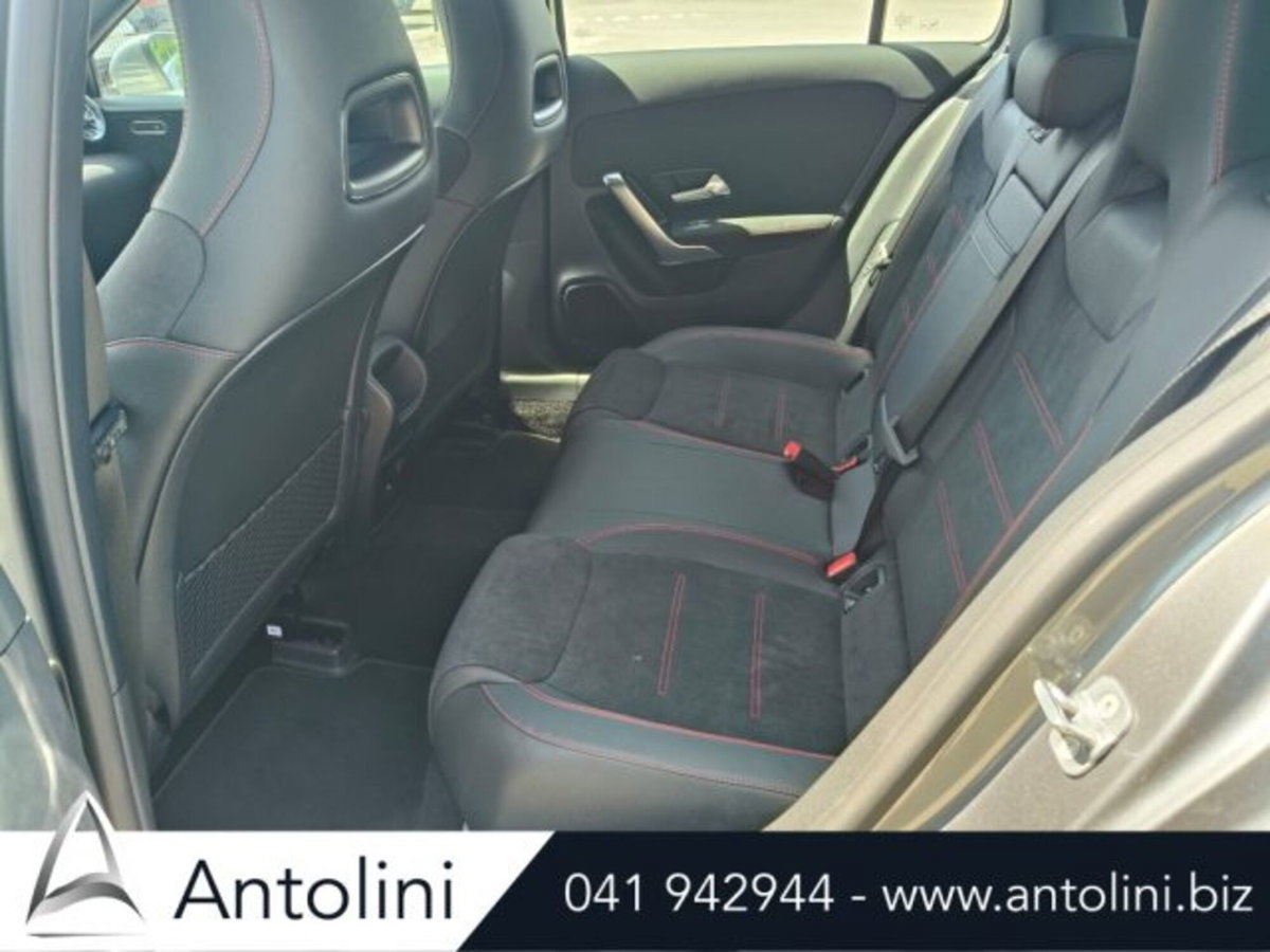 Mercedes-Benz Classe A 180 AMG Line Premium Plus auto (13)