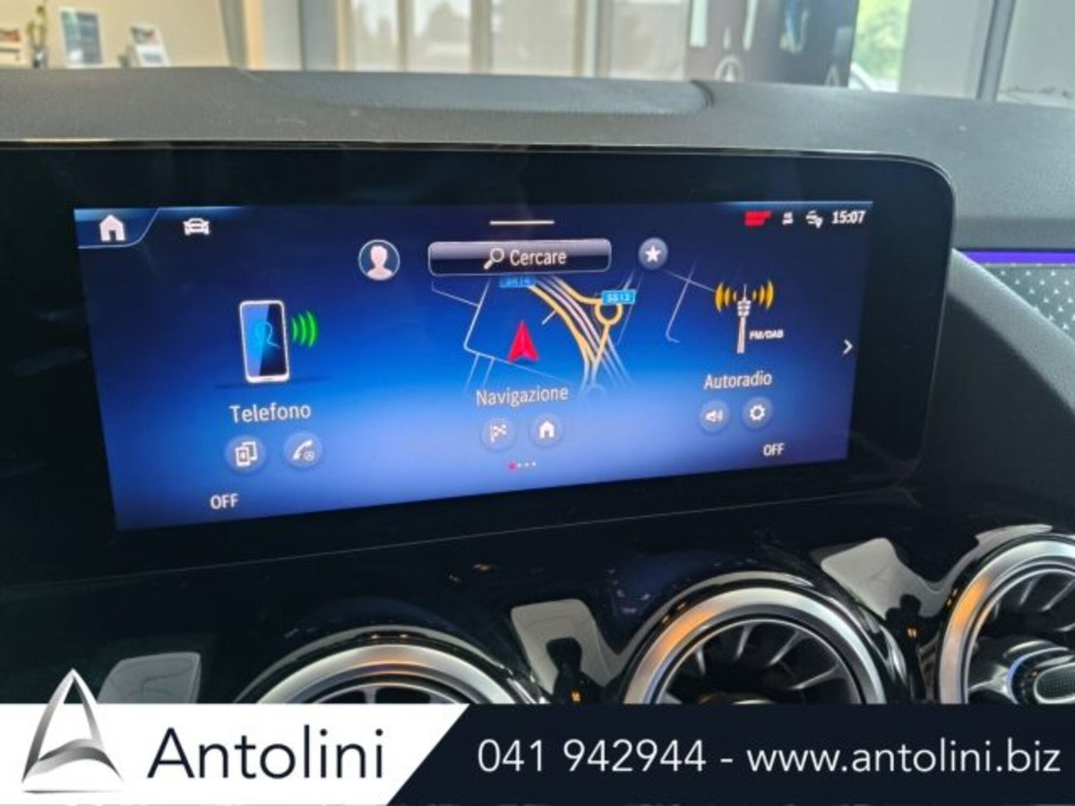 Mercedes-Benz GLA SUV 180 AMG Line Premium auto