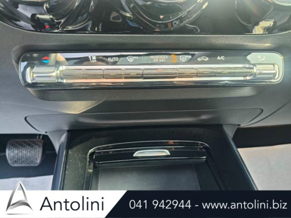 Mercedes-Benz GLA SUV 180 d Progressive Advanced auto (18)