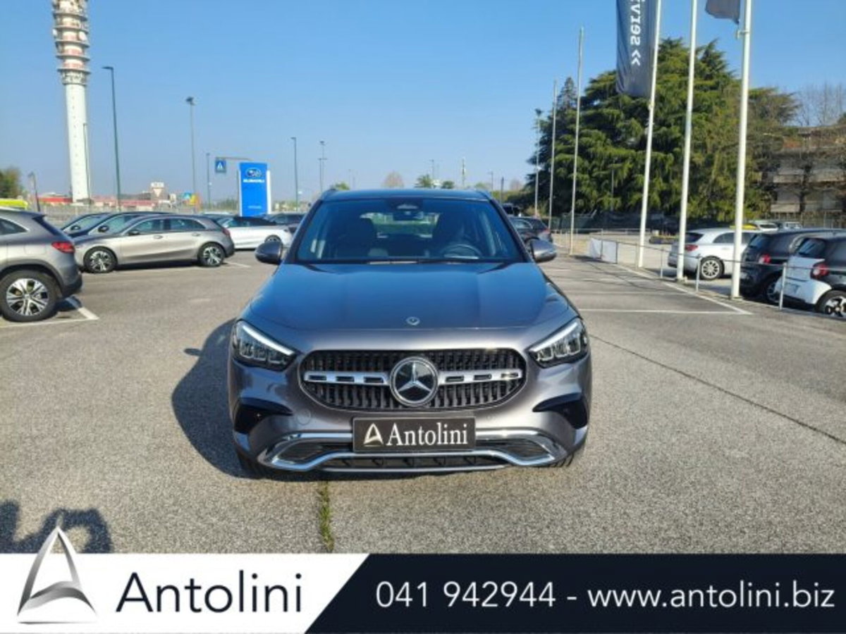 Mercedes-Benz GLA SUV 200 d Progressive Advanced auto (3)