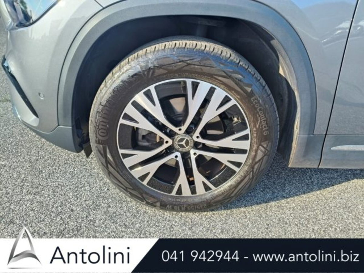 Mercedes-Benz GLA SUV 200 d Progressive Advanced auto (18)