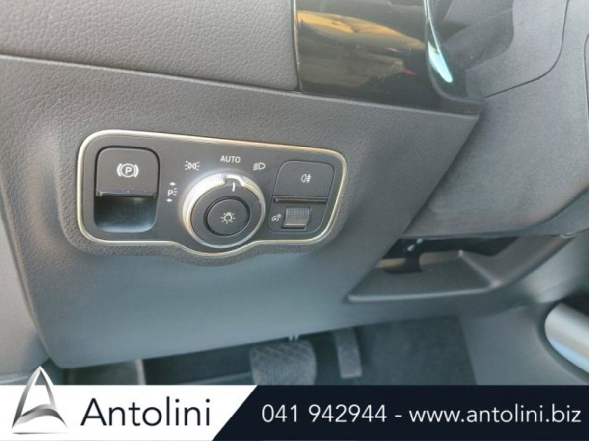 Mercedes-Benz GLA SUV 200 d Progressive Advanced auto (11)