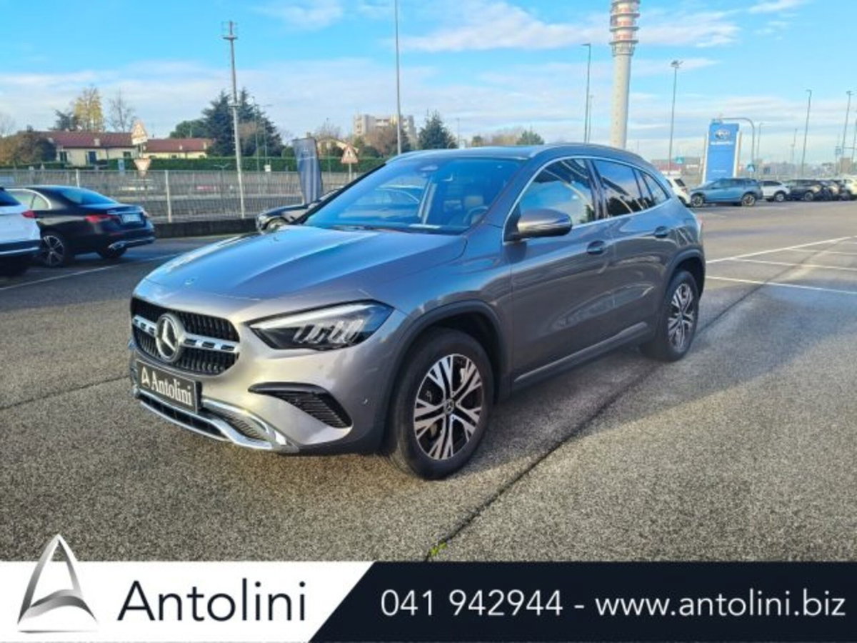 Mercedes-Benz GLA SUV 200 d Progressive Advanced auto (3)