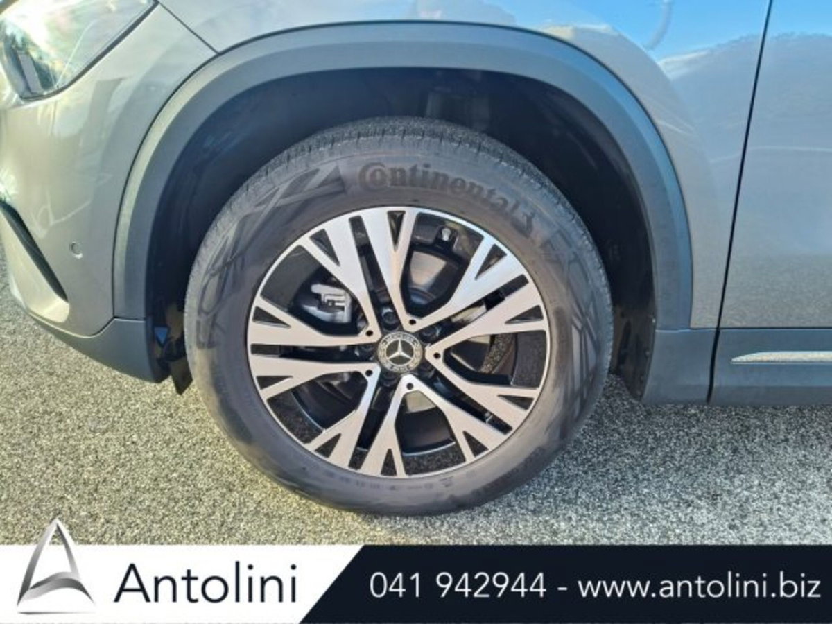 Mercedes-Benz GLA SUV 200 d Progressive Advanced auto (5)