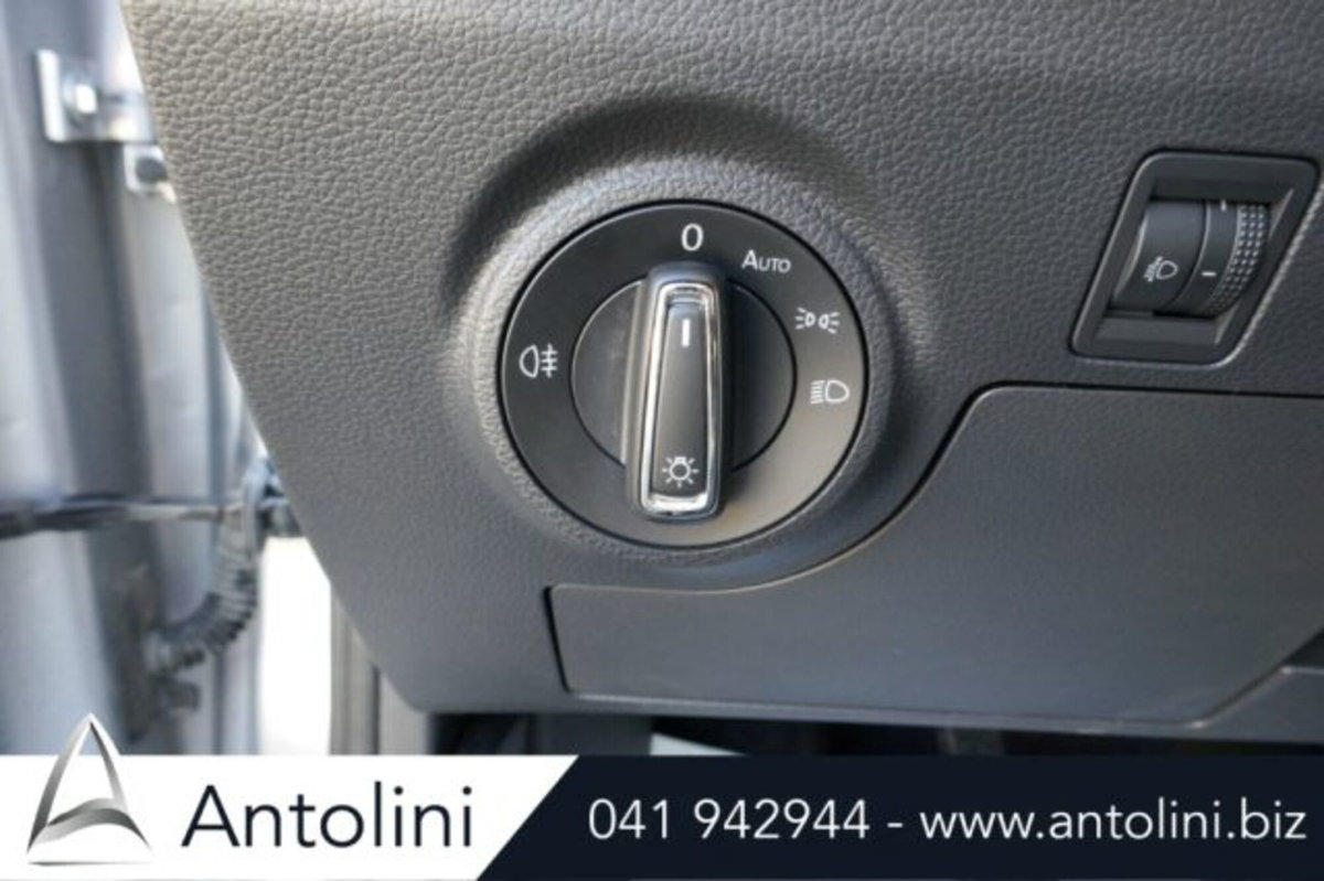 SEAT Ibiza 1.0 mpi Style 80cv (10)