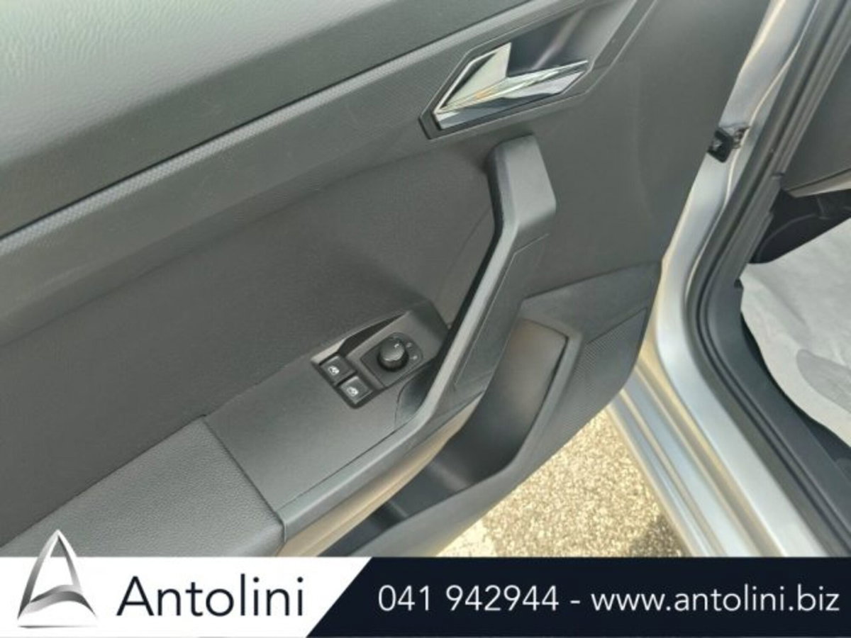 SEAT Ibiza 1.0 mpi Style 80cv (19)