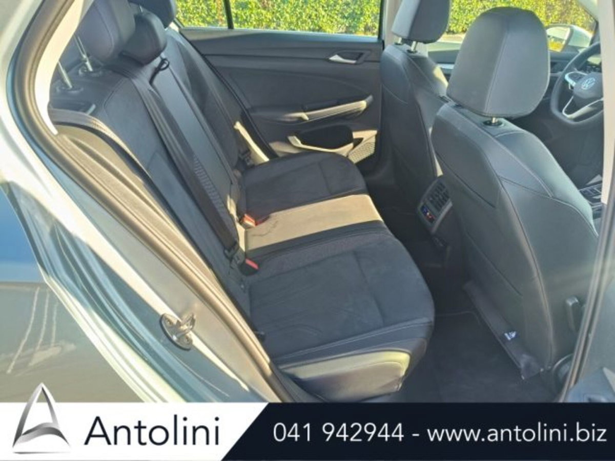 Volkswagen Golf 2.0 TDI 150 CV DSG SCR Style (10)
