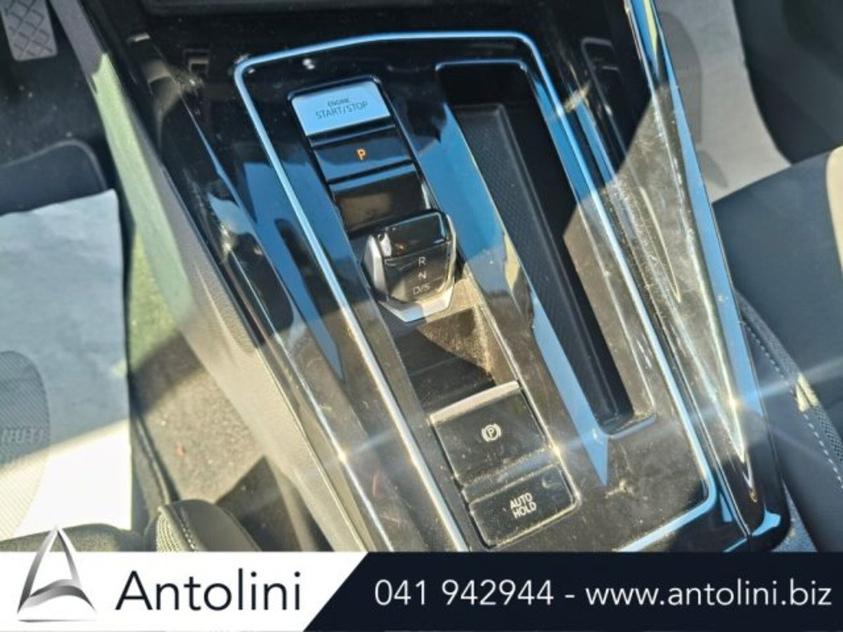 Volkswagen Golf 2.0 TDI 150 CV DSG SCR Style (17)