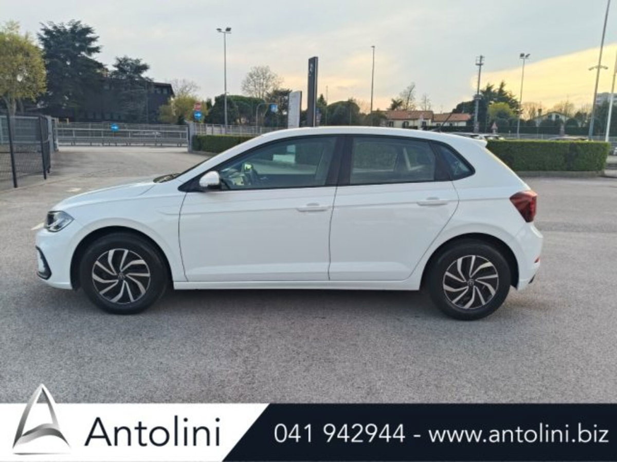 Volkswagen Polo 1.0 tsi Life 95cv (4)