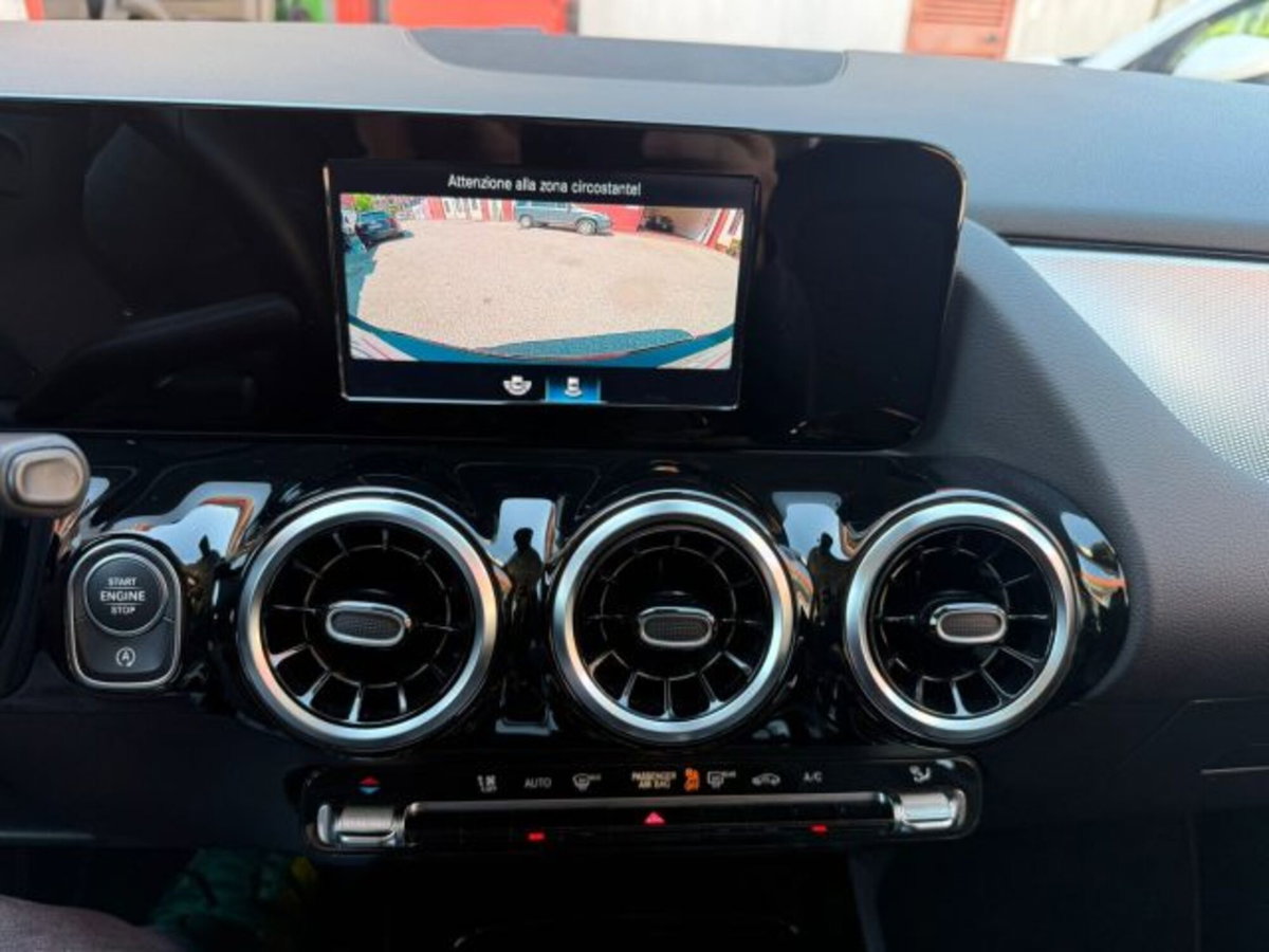 Mercedes-Benz Classe B 180 d Automatic Sport Plus (10)