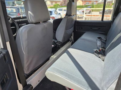 Land Rover Defender 110 2.4 TD4 Station Wagon E (6)