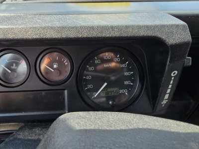 Land Rover Defender 110 2.4 TD4 Station Wagon E (9)