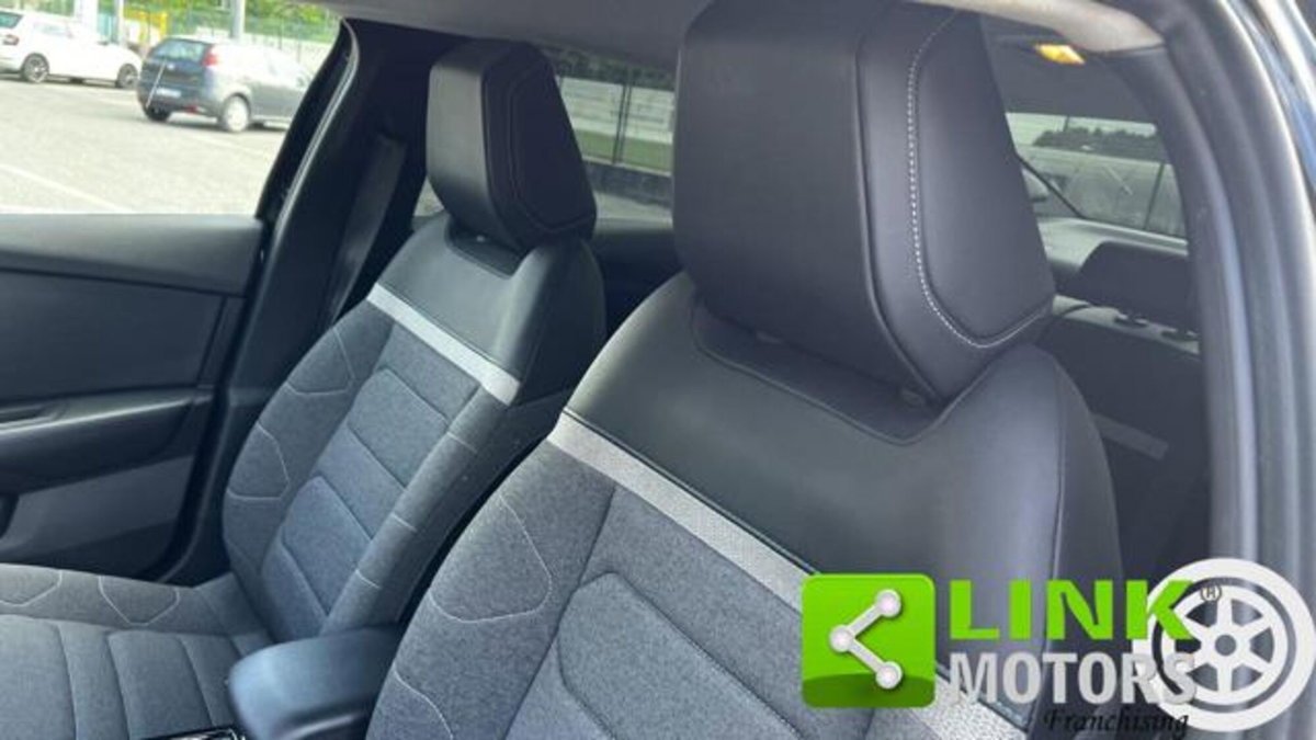 Citroen C4 X 1.5 bluehdi Business s&s 130cv eat8 (17)