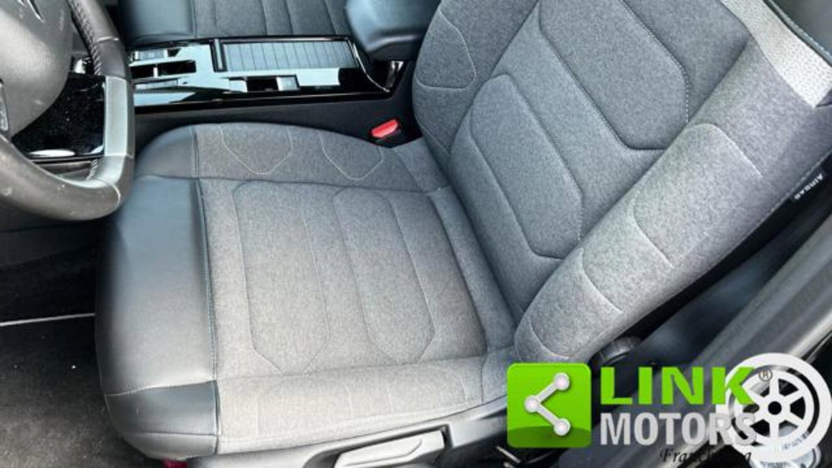 Citroen C4 X 1.5 bluehdi Business s&s 130cv eat8 (19)