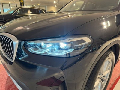 BMW X3 xdrive20d mhev 48V auto (4)