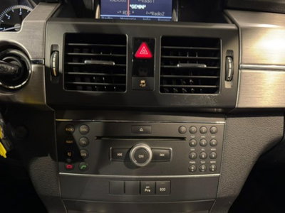 Mercedes-Benz GLK 220 CDI 4Matic Premium (14)