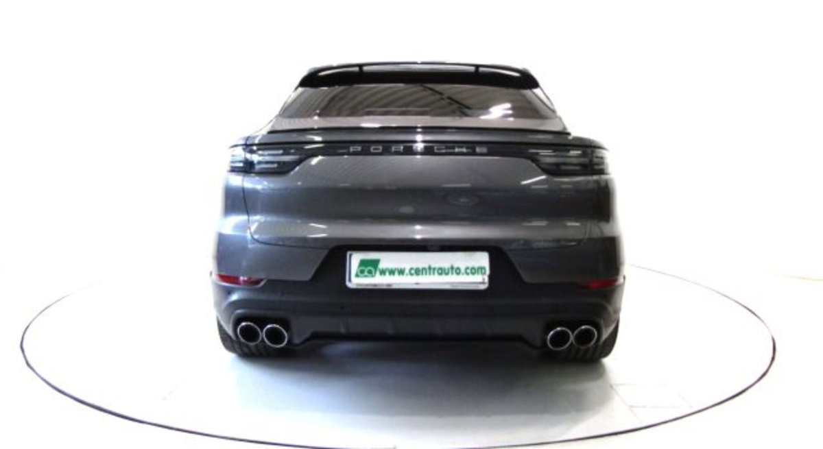 Porsche Cayenne Coupé 3.0 V6 (4)