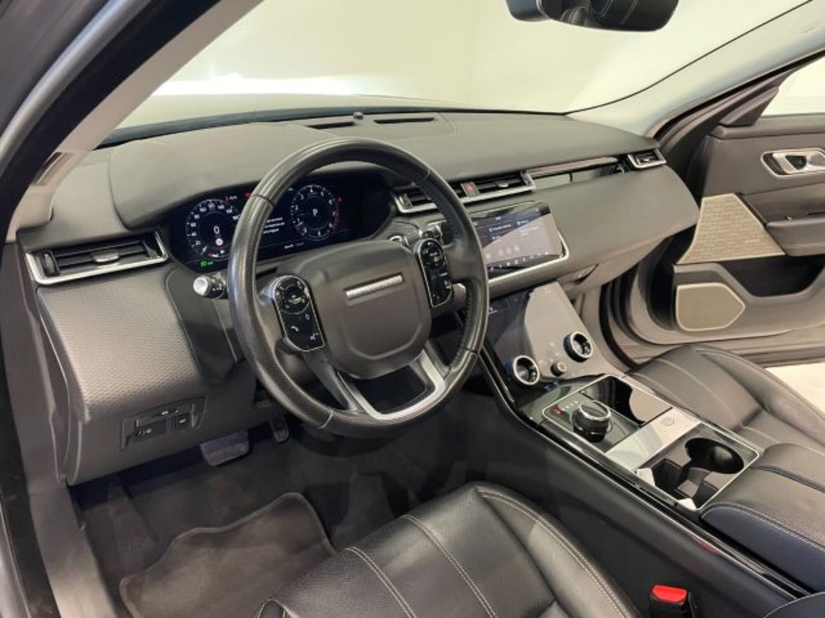 Land Rover Range Rover Velar 2.0 Si4 250 CV (15)