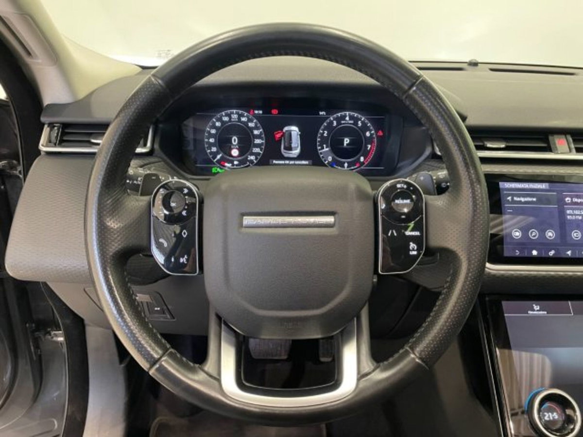 Land Rover Range Rover Velar 2.0 Si4 250 CV (16)