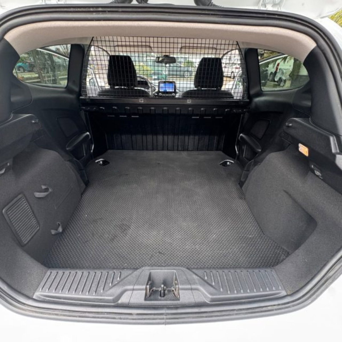 Ford Fiesta 1.5 TDCi 85 CV 3 porte  Business (15)