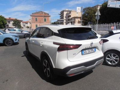 Nissan Qashqai MHEV 140 CV Premiere Edition (4)