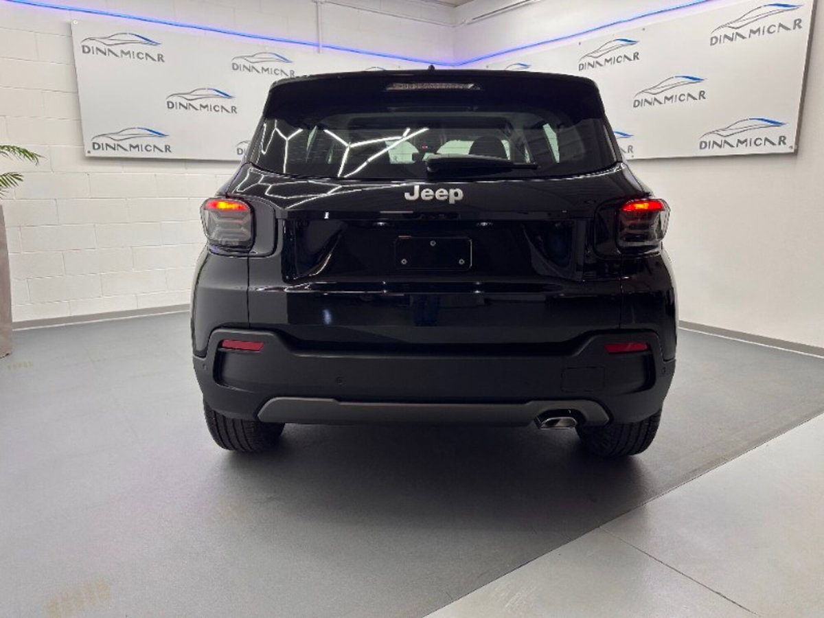 Jeep Avenger 1.2 turbo e-hybrid mhev Longitude fwd 110cv edct6 (4)