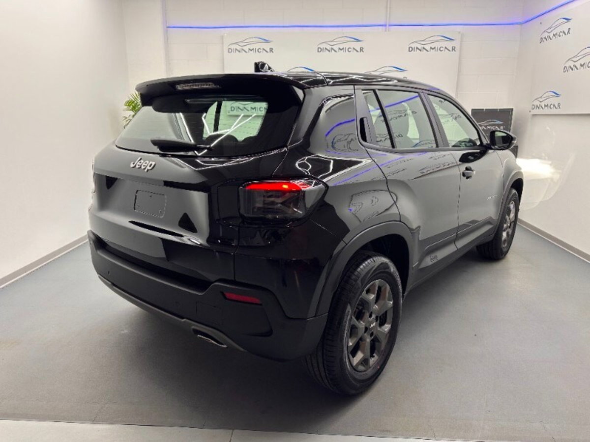 Jeep Avenger 1.2 turbo e-hybrid mhev Longitude fwd 110cv edct6 (5)