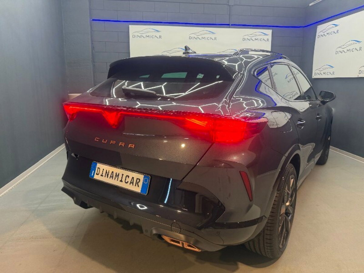 Cupra Formentor 1.5 e-hybrid 204cv dsg (3)