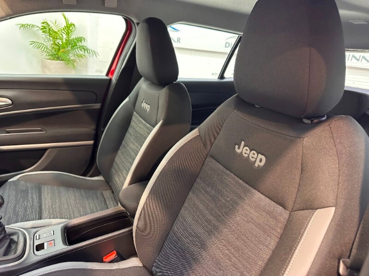 Jeep Avenger 1.2 turbo Longitude fwd 100cv (11)