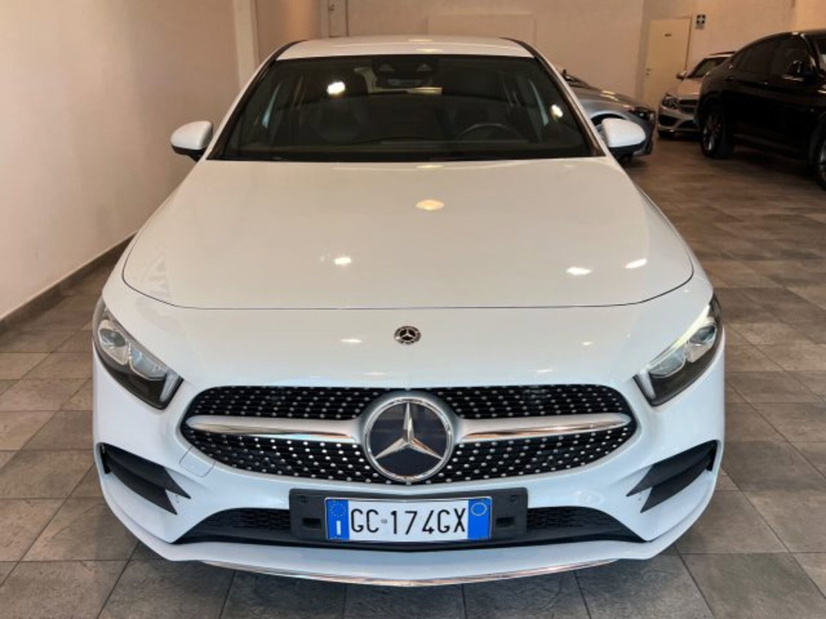 Mercedes-Benz Classe A 180 d AMG Line Premium Plus auto (11)